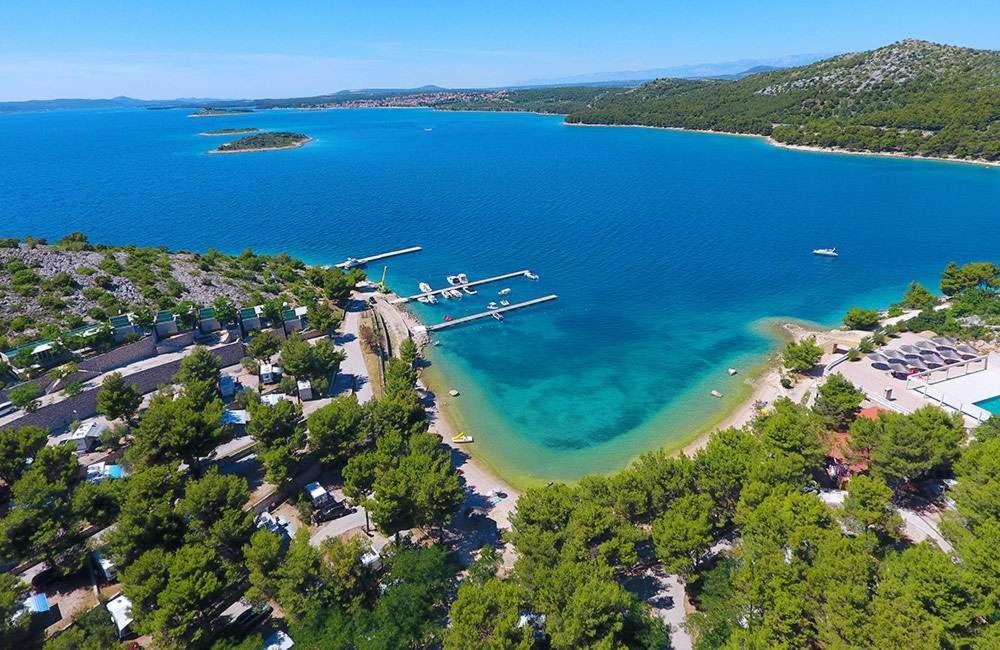 Premium Mobile Home Sun & Joy - Oaza Mira Camping Drage Bagian luar foto